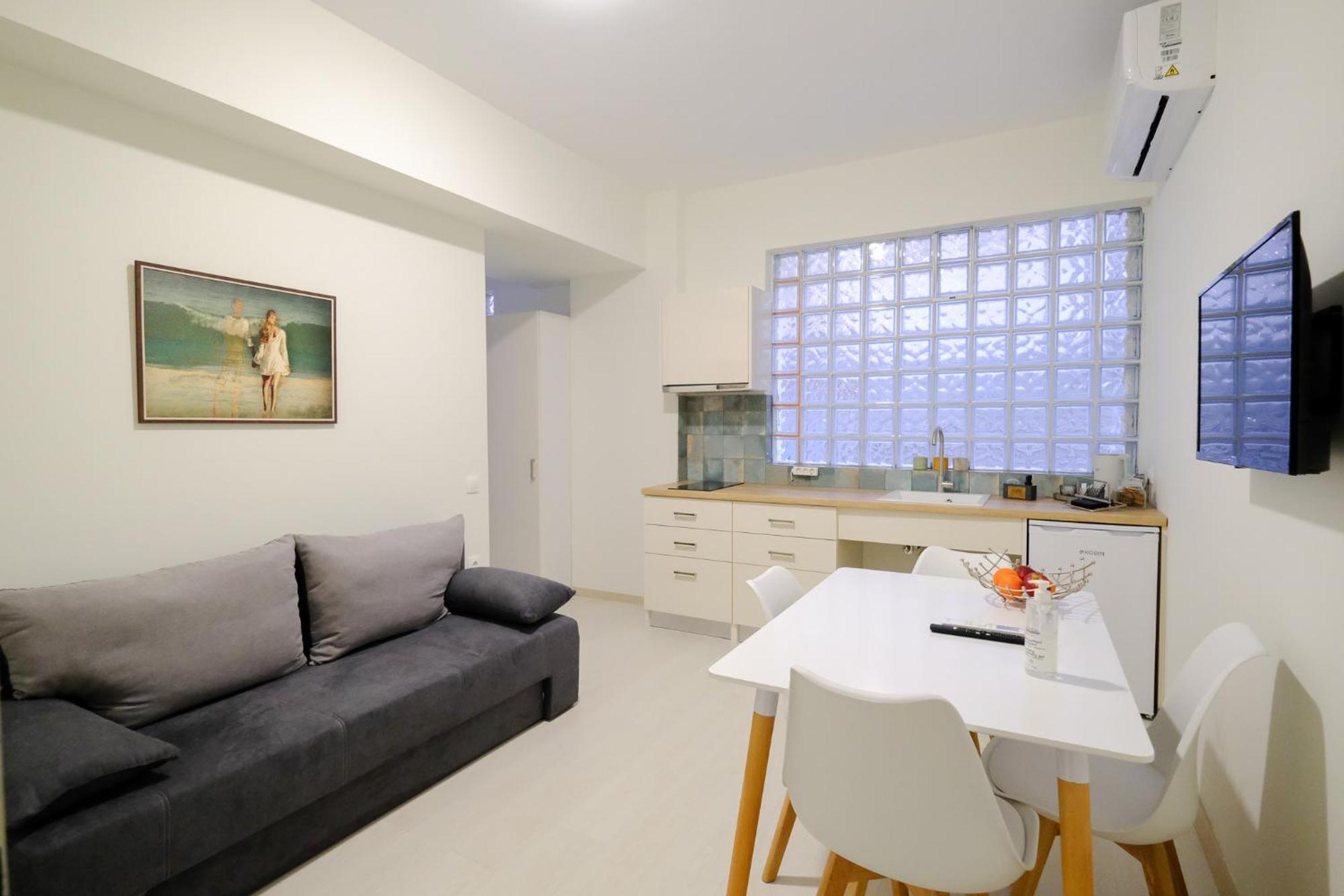 Parasiou Studios 103 Διαμερίσματα Στο Κέντρο Της Πόλης Komotini Exterior foto