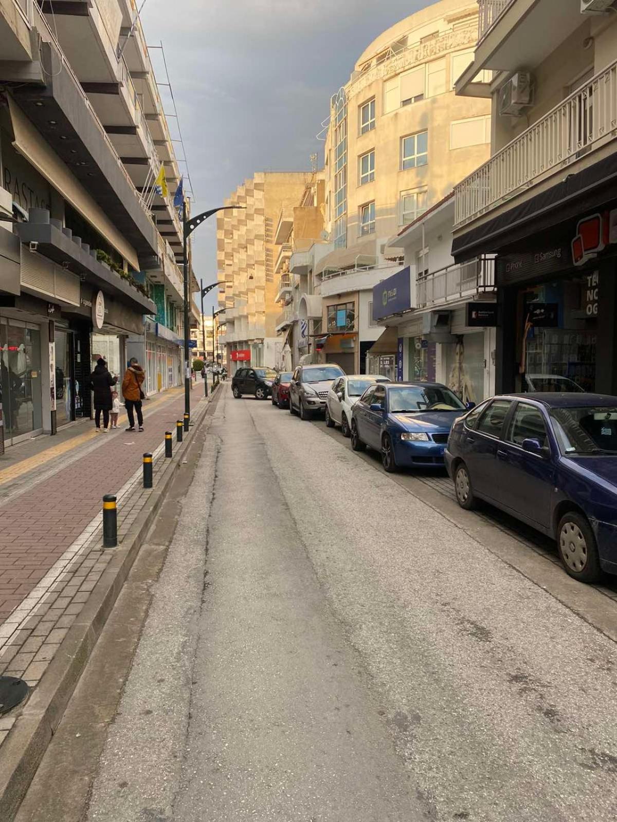 Parasiou Studios 103 Διαμερίσματα Στο Κέντρο Της Πόλης Komotini Exterior foto